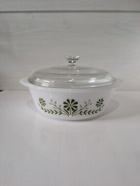 Vintage Glasbake Green Floral Casserole Dish – Model J‑2600